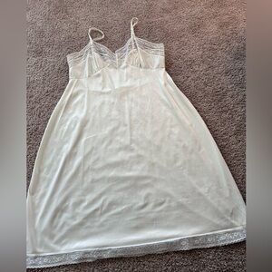 Bari Cream w Lace Slip Spaghetti Straps Adjustable 

Size 38